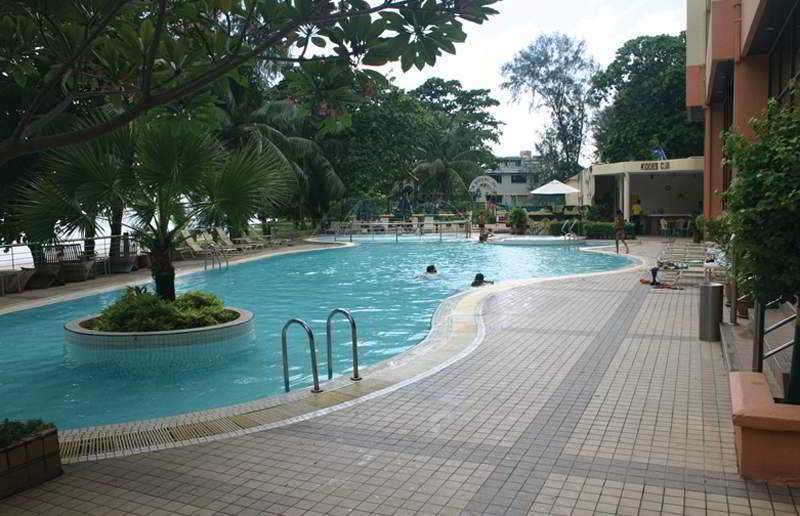 Mercure Penang Beach Tanjung Bungah  Exterior foto